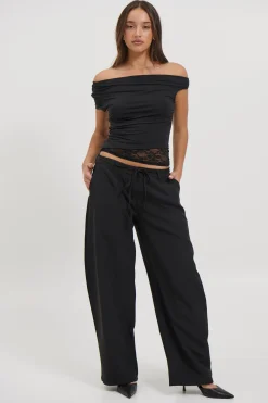 Belle Lace Top Black